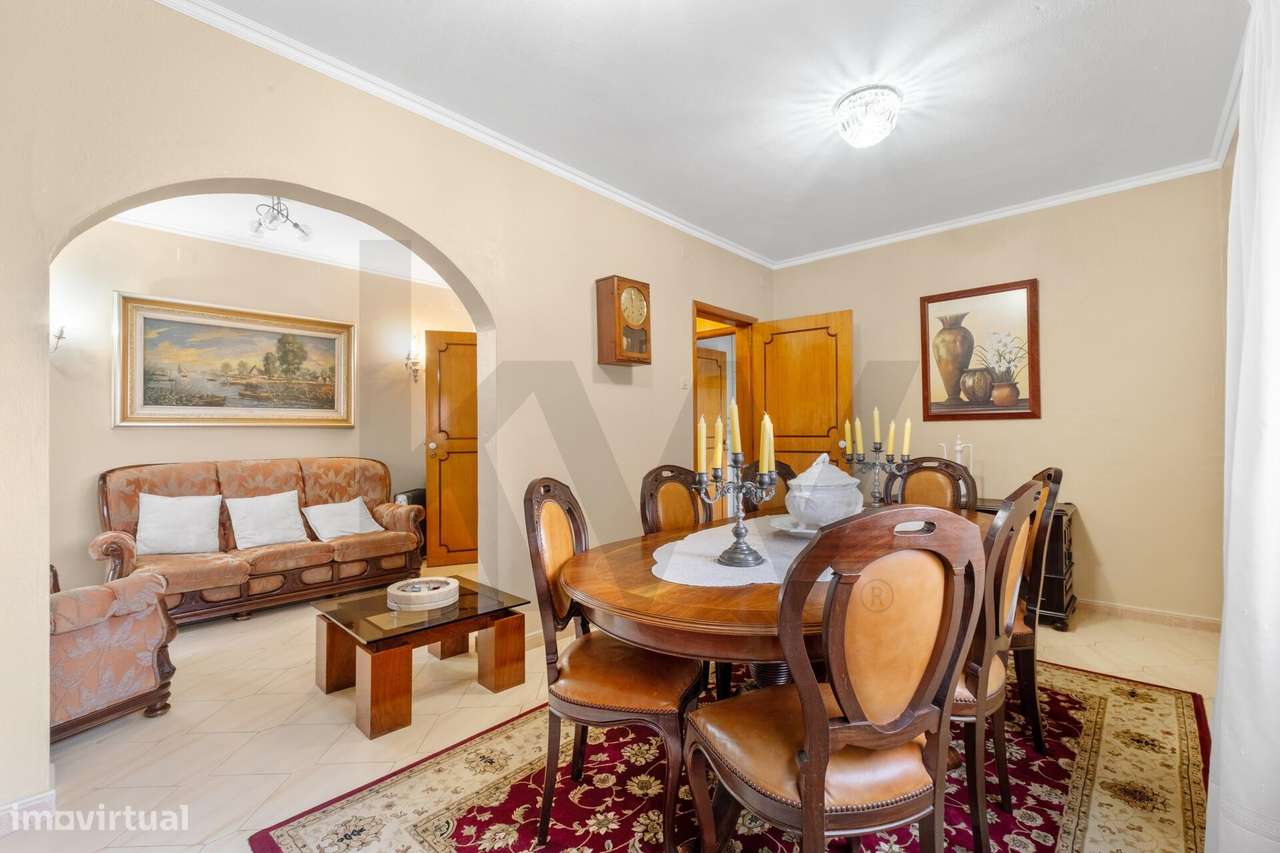 Apartamento T3 nos Olivais Norte – Localização TOP!-23