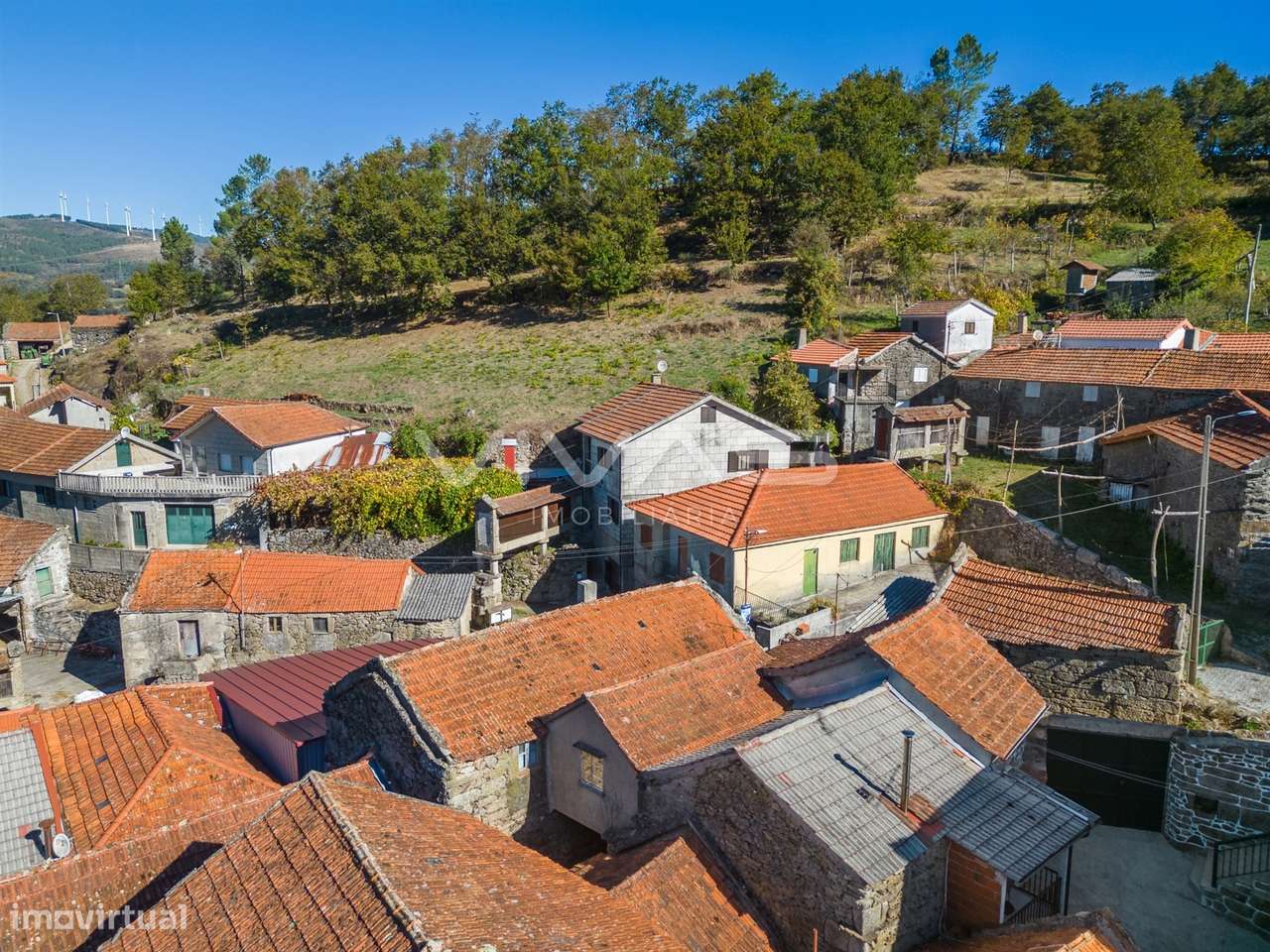 Moradia para Restaurar T4 Venda em Venda Nova e Pondras,Montalegre - Grande imagem: 5/40