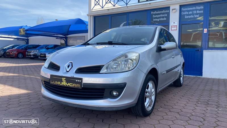 Renault Clio 1.2 16V Rip Curl II - 1