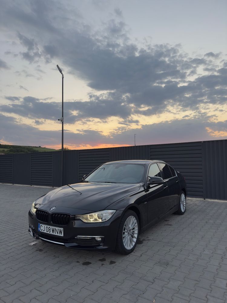 BMW 3 Series F30/F31/F34 [2011 - 2019] 320d Blue Performance Luxury Line 2012