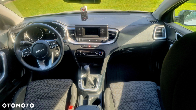 Kia Ceed 1.0 T-GDI L - 11