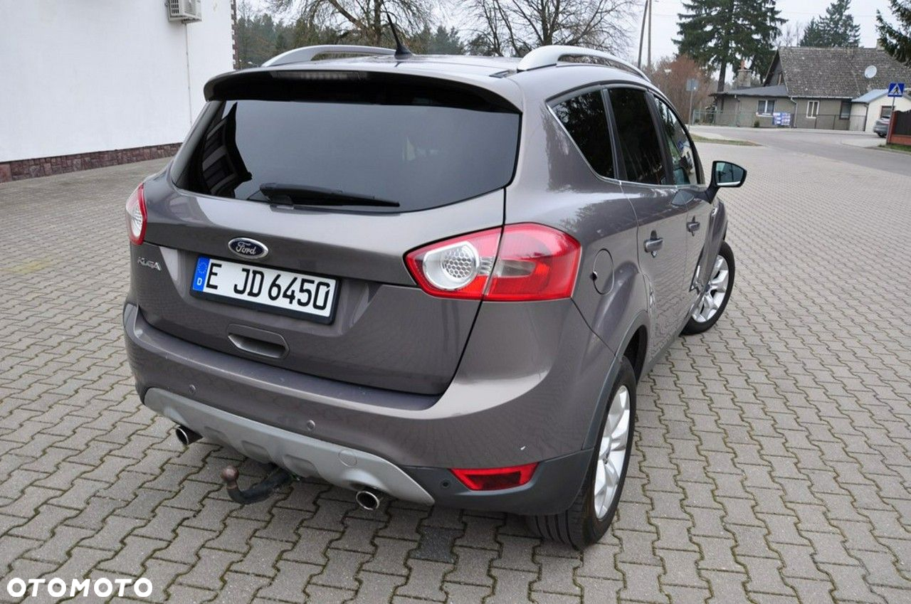 Ford Kuga - 12