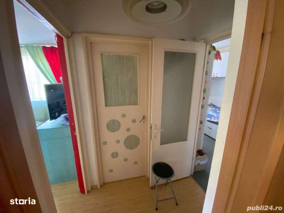 Apartament de 3 camere, 50 mp, zona Grigorescu - Imagine principală: 4/10