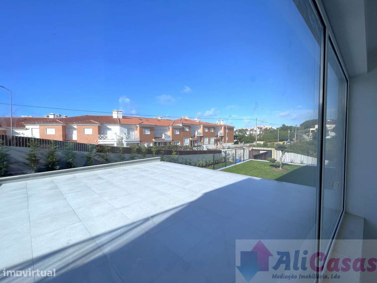 Excelente T3 C/terraço e Jacuzzi Privado- Vista para a Baía-21