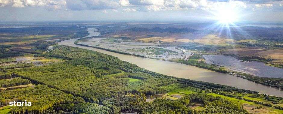 Teren cu utilitati si deschidere la Dunare |  10km de Tulcea - Imagine principală: 2/2