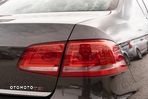 Volkswagen Passat 1.8 TSI Highline - 19