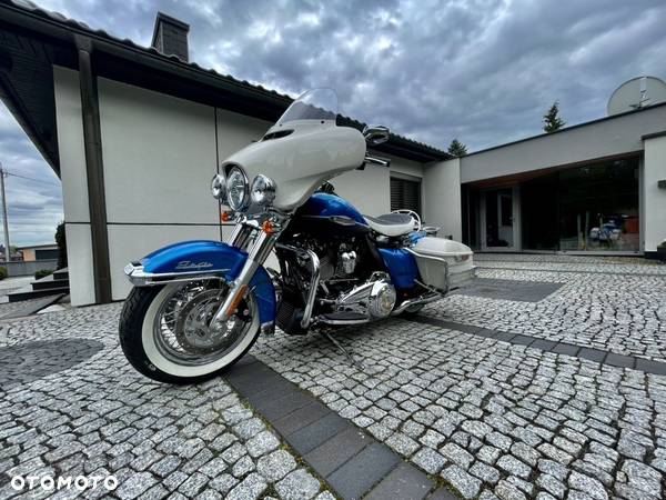 Harley-Davidson FLH Electra Glide - 2