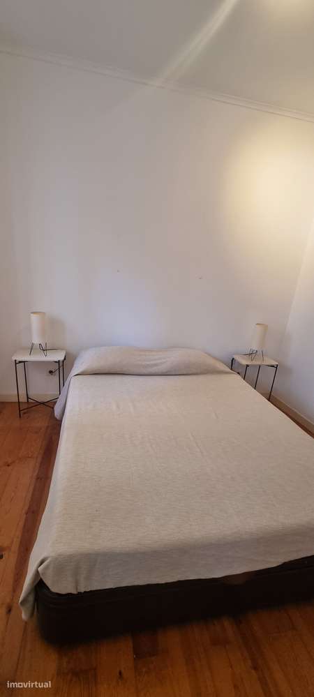 Apartamento T1 com excelente localização e mobiliário completo - Grande imagem: 5/10