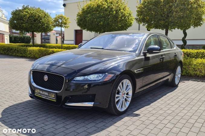 Jaguar XF 2.0 i4D Prestige - 7