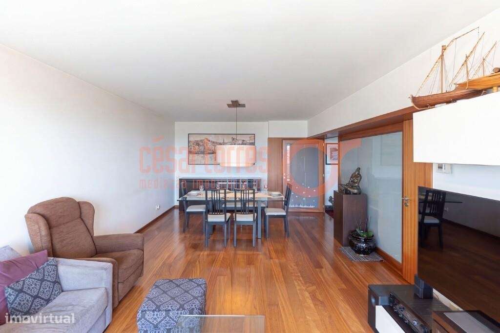 Excelente T3 aproximadamente a 500m da praia da Granja-7