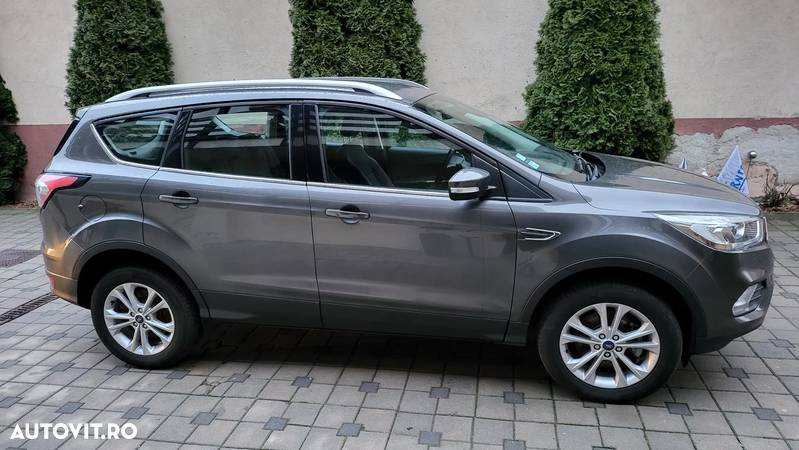 Ford Kuga 2.0 TDCi 4WD Powershift Titanium - 7