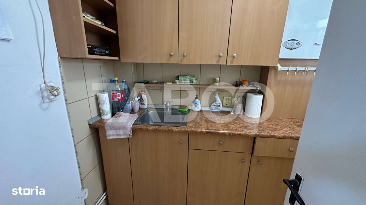 Garsoniera etaj intermediar decomandata balcon Calea Dumbravii - Imagine principală: 3/10