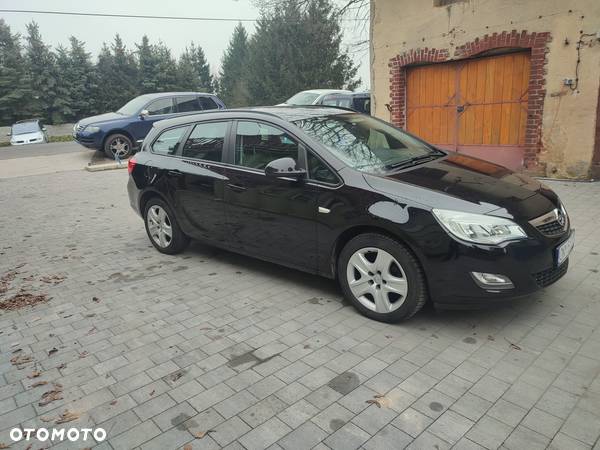 Opel Astra 2.0 CDTI DPF Edition - 8