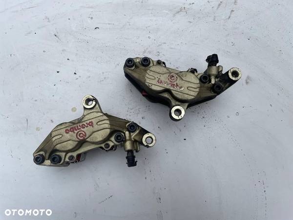 Zacisk hamulcowy Przedni Prawy Lewy BREMBO SUZUKI GSX 1200 Inazuma GSX1200 - 2