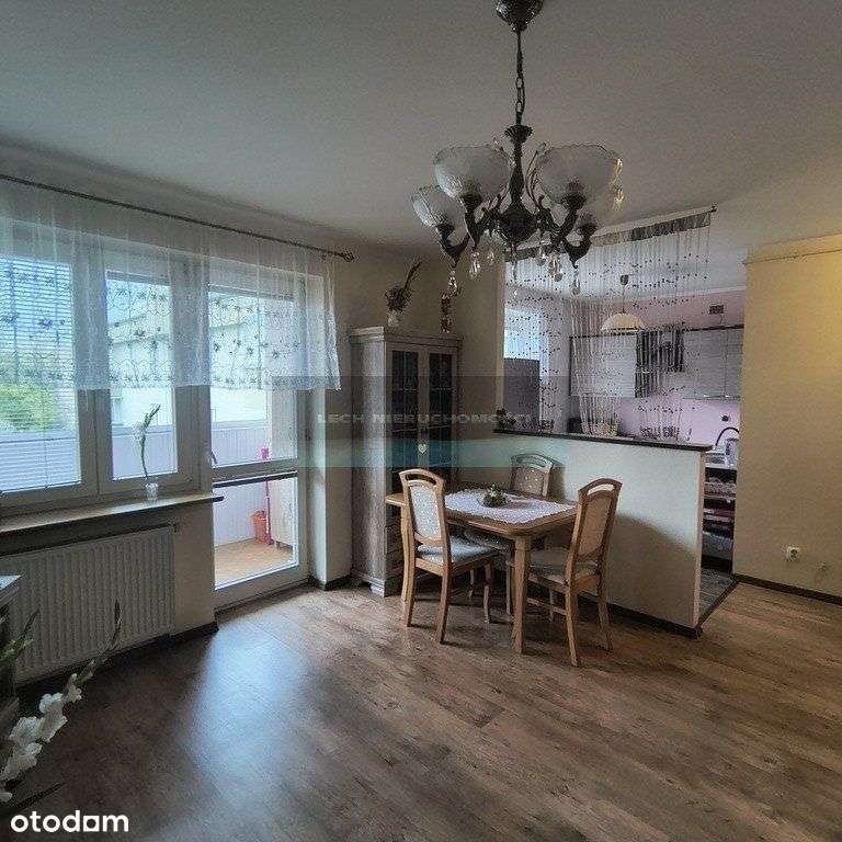 Blisko stacja, do wprowadzenia, 2009r.-3