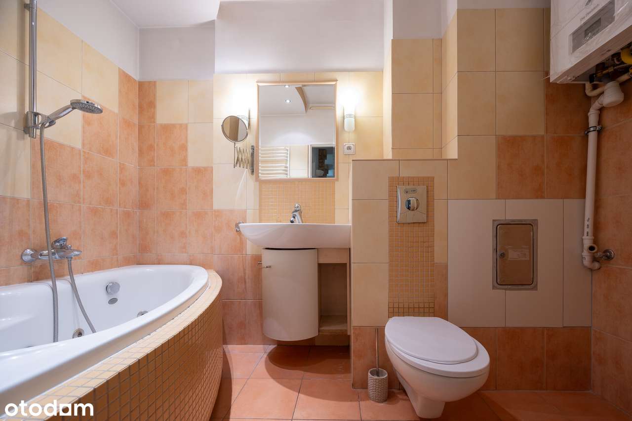 Przestronne mieszkanie przy ul. Reduta | Do własnej aranżacji-10