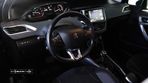 Peugeot 2008 1.2 PureTech Style EAT6 - 34