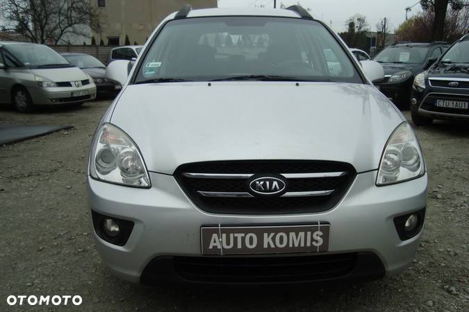 Kia Carens - 2