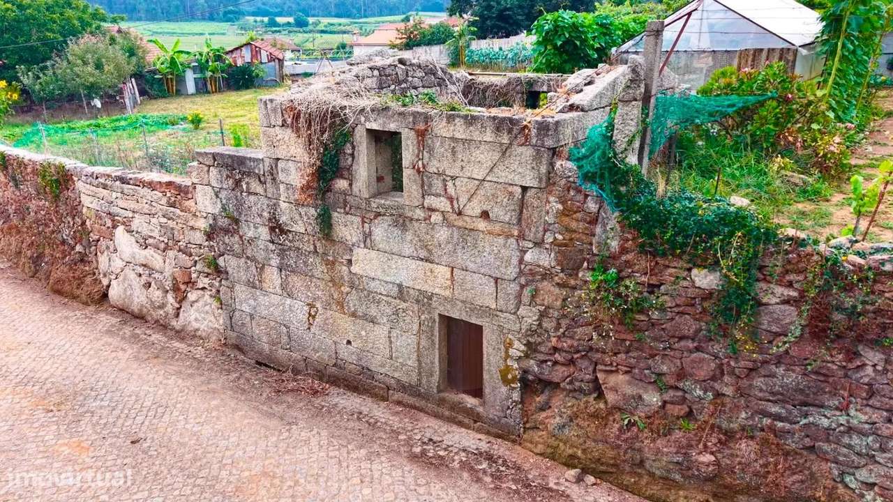 Terreno Rustico C/ viabilidade de construção com 1490M2 Vilar de Figos-0