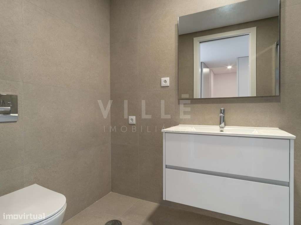 Apartamento T1+1 | 3.º e Último Piso | Varanda | 1 Lugar de Garagem...-19