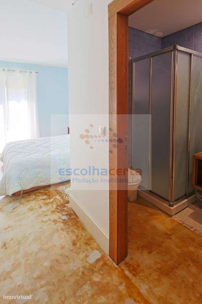 Moradia T5 com vista Serra-31