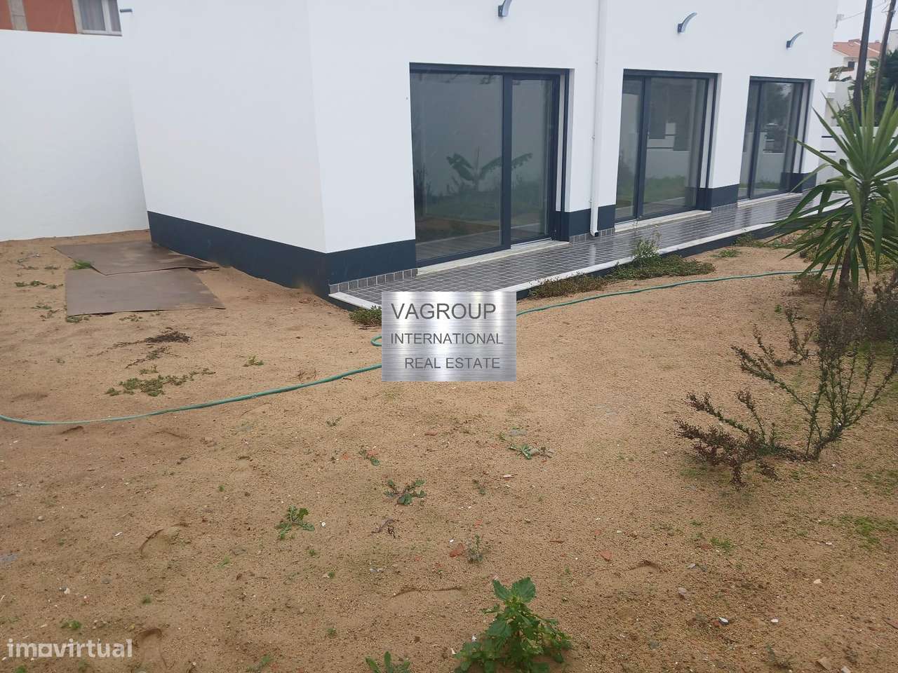 Moradia  T3 + 1 Terreno com 450 M2-1