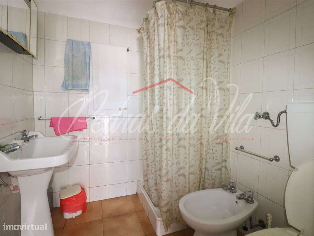 Excelente moradia T5 com anexo, quintal e garagem - Vila Nova de Mi...-22