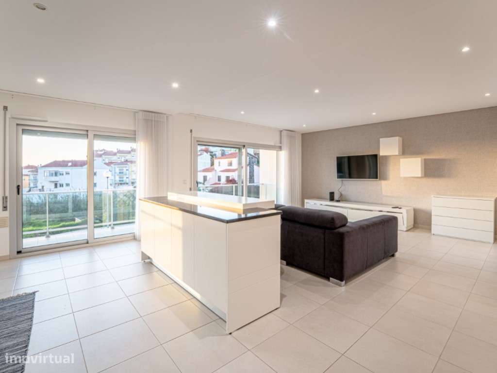 Excelente apartamento T3 com vista mar na Nazaré-1