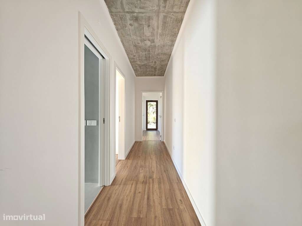 Moradia exclusiva com piscina em zona tranquila - Grande imagem: 5/42