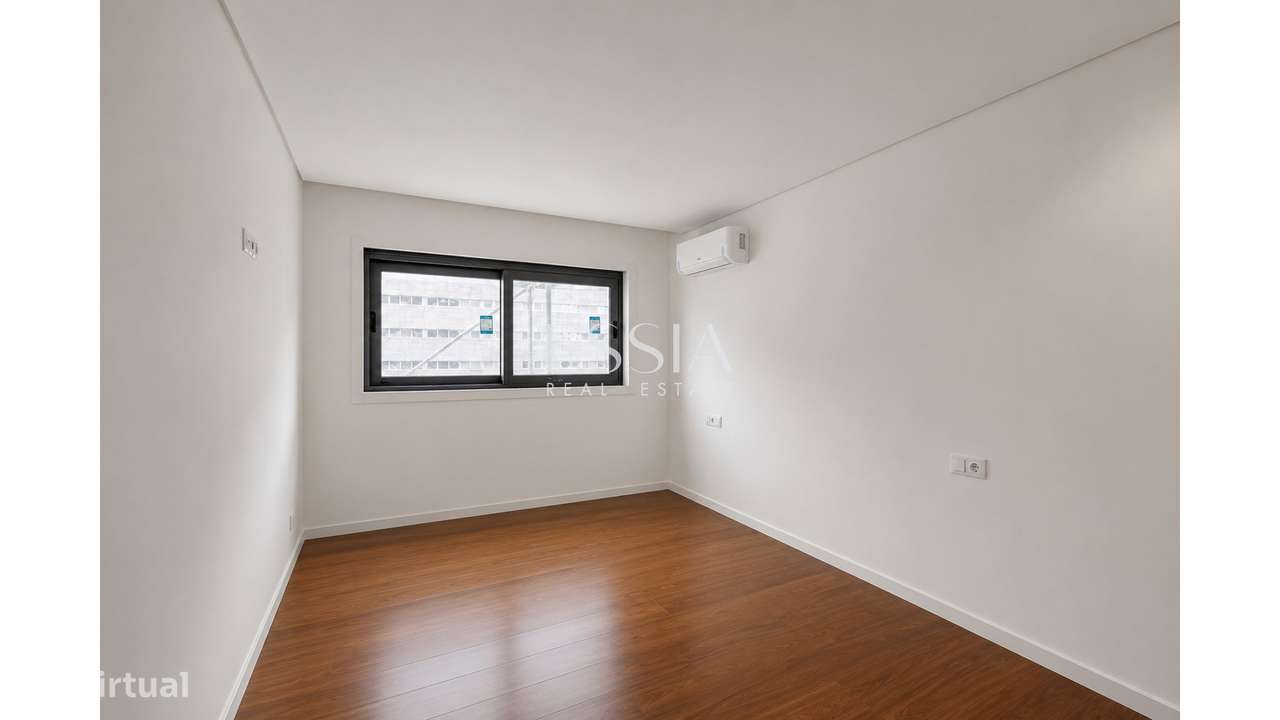 T2 com Garagem Box I Apartamento no Varandas do Foco-9