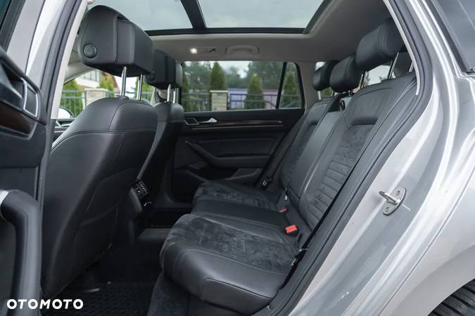 Volkswagen Passat 2.0 TDI BMT Highline DSG - 22