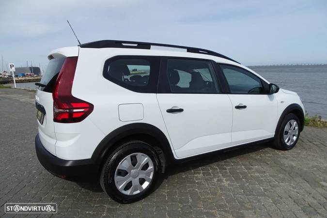 Dacia Jogger 1.0 TCe Essential 7L - 10