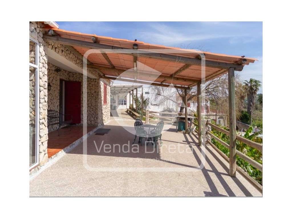 Moradia V6 com anexo T2 com terreno de 7.480 m2 em Arruda dos Vinho...-23