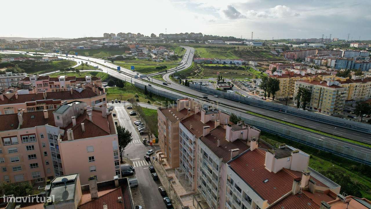 Excelente T1 com lareira, arrecadação e varanda na Anta – Agualva-Cacé-30