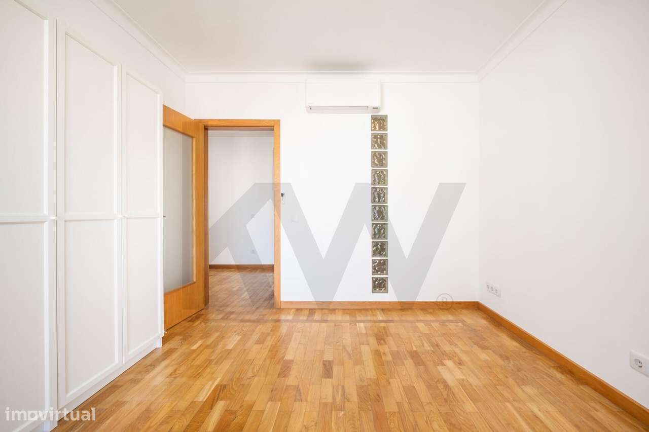 Apartamento T4  – Garagem e Churrasqueira - Alto dos Barreiros, Santa-10