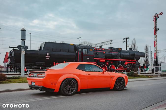 Dodge Challenger 6.2 Hellcat Widebody - 7