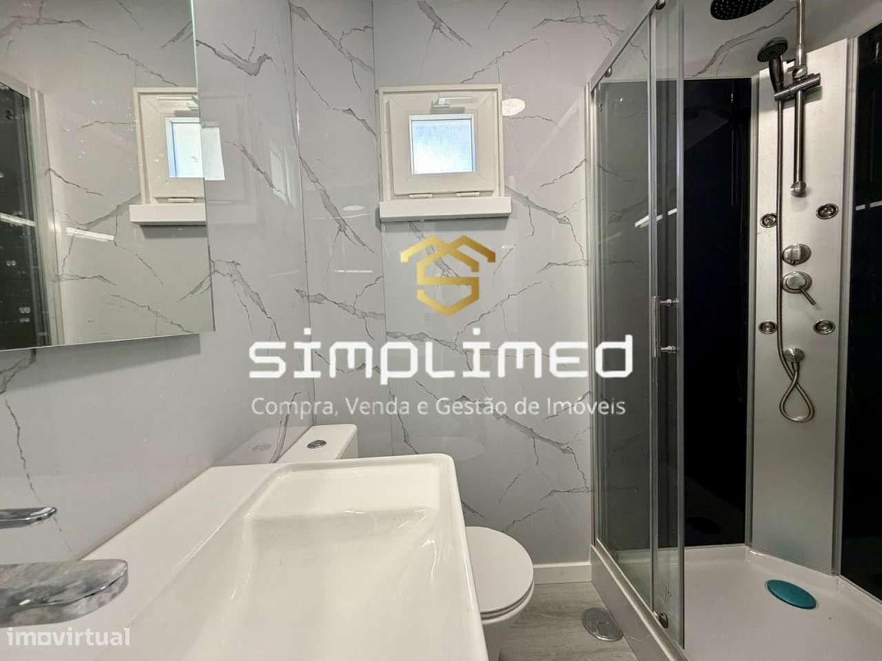 Apartamento T3 localizado no Laranjeiro-4