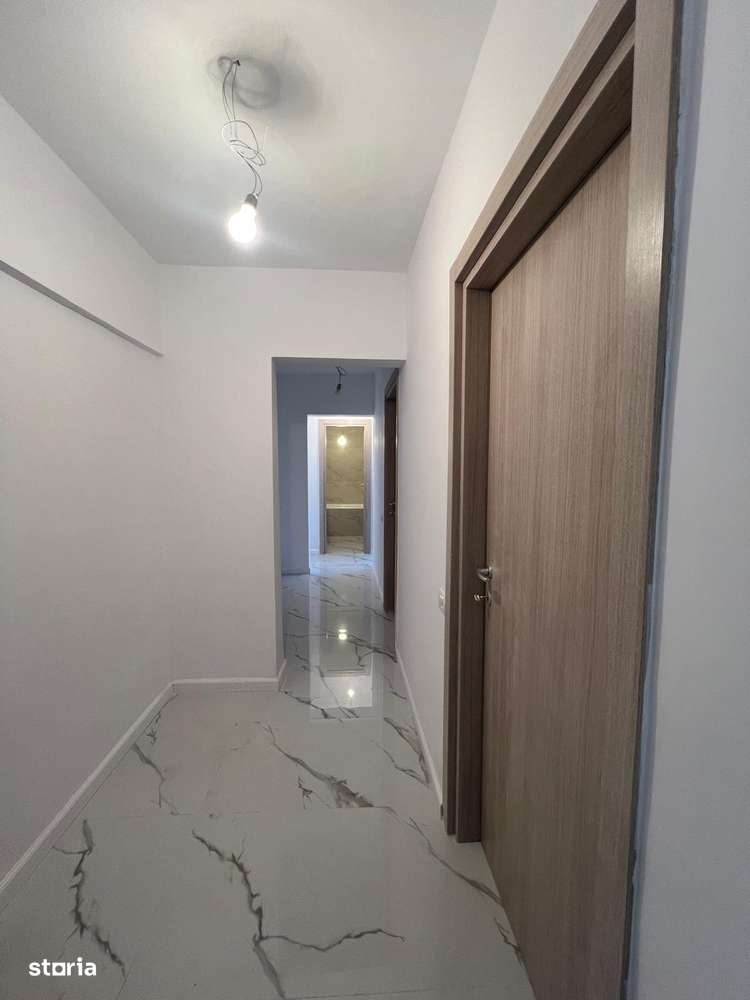 Apartament Renovat Complet, cu Centrală Termică Proprie - Imagine principală: 4/10