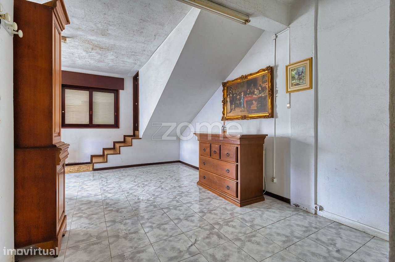 Armazéns de 1750m² c/ escritório e Potencial Habitacional em São Ro...-37