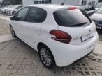 Peugeot 208 1.2 PureTech Signature EAT6 - 5