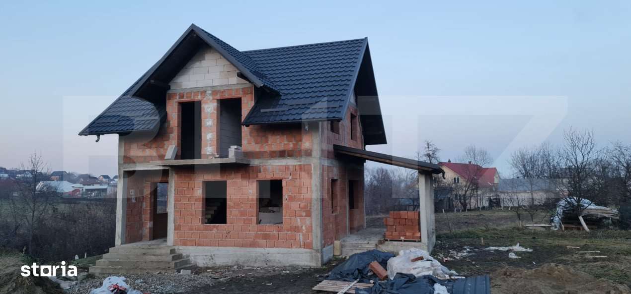 Casa individuala la rosu, loc. Ipotesti - Imagine principală: 2/3