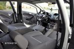 Ford Fiesta 1.25 Ambiente - 24