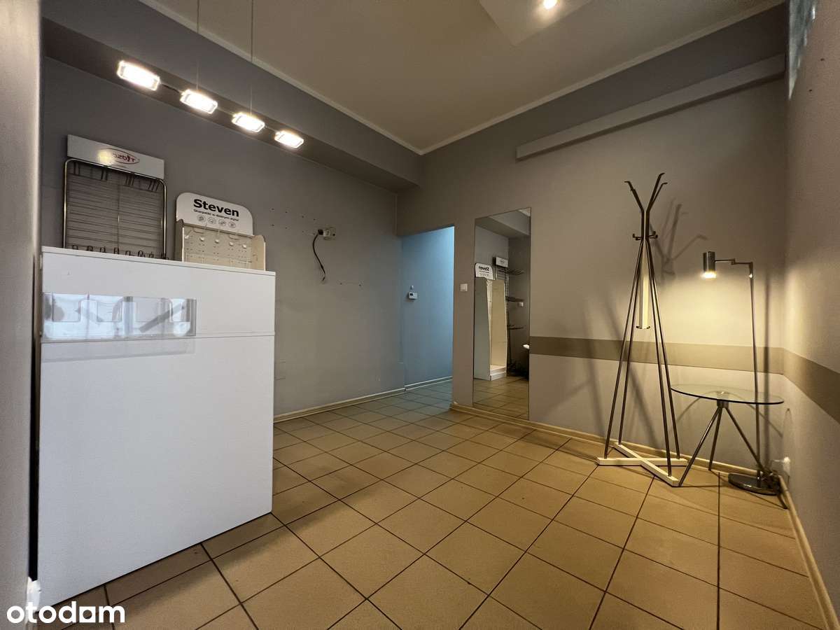 Gotowy lokal w pasażu // KOSMETOLOG - PODOLOG - USŁUGI - itp. - Pełny obrazek: 4/10