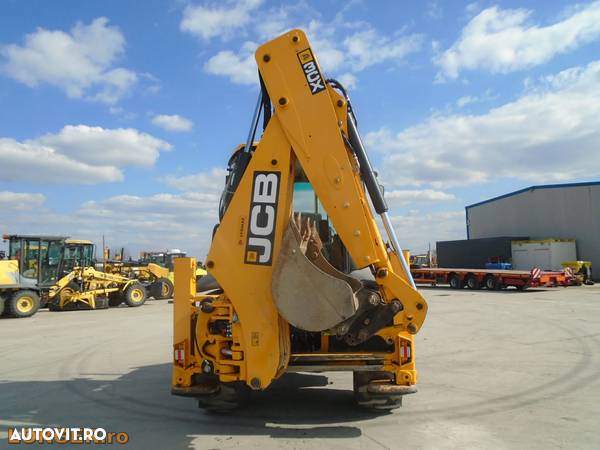 JCB 3CX - 6