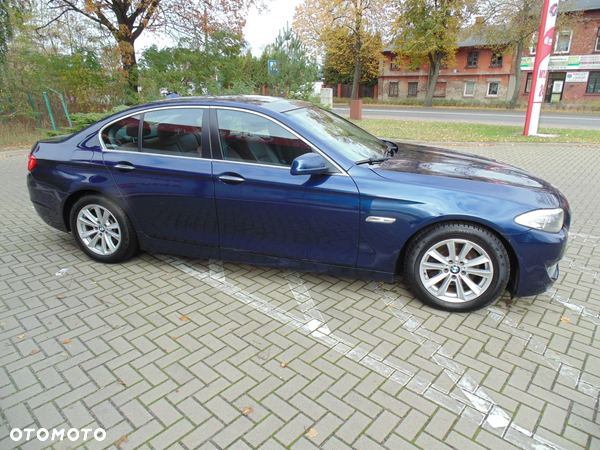 BMW Seria 5 520d - 5