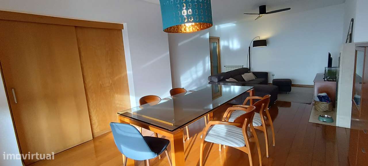 T3 com varanda em Ed. Abílio de Sá, centro da Maia - Grande imagem: 1/23