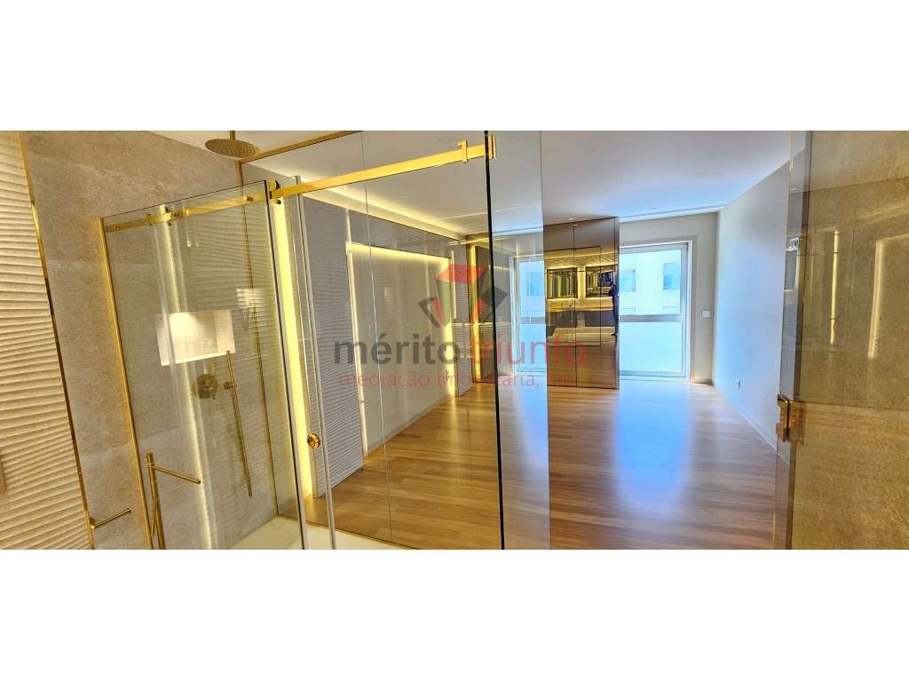 *Oferta de Escritura e Registo - Apartamento T4 de LUXO junto à Pra...-39