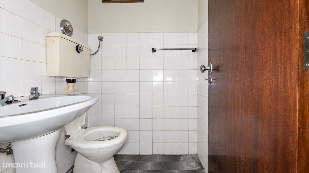 Apartamento T3 com terraço e garagem, Viana do Castelo-13