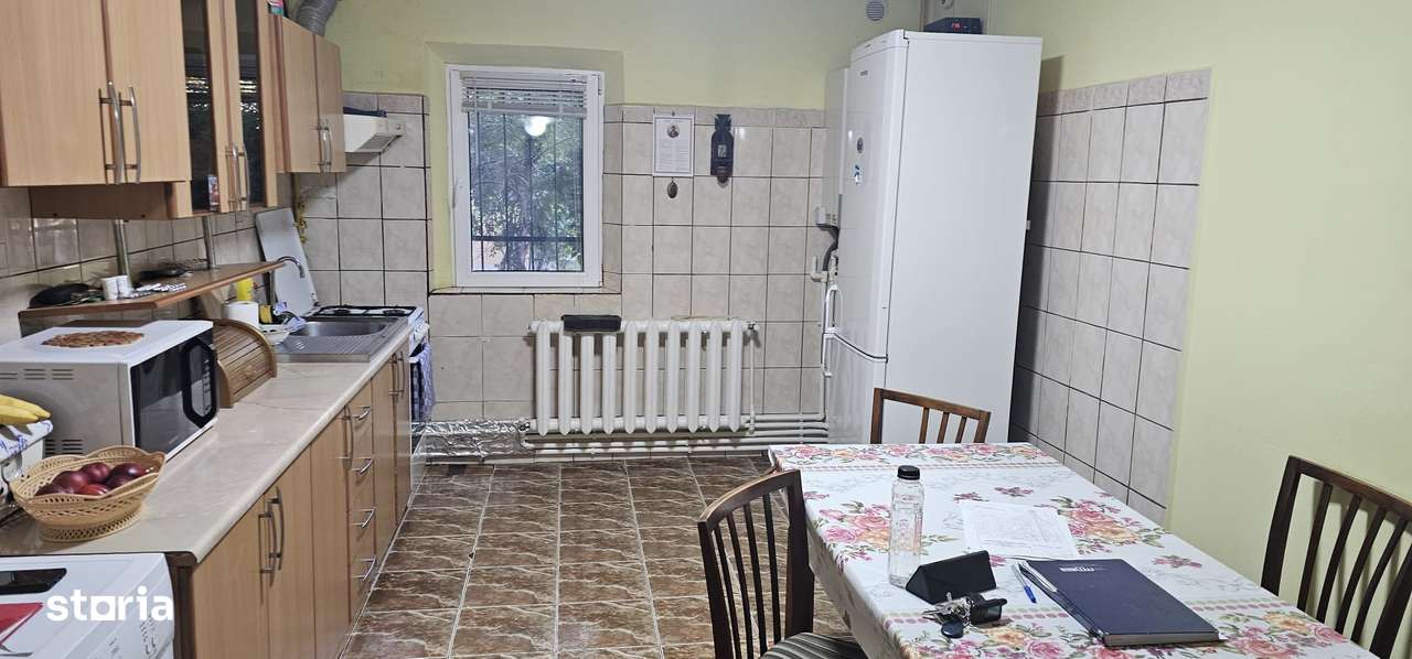 Poarta 6/3 camere /parter inalt - Imagine principală: 3/7