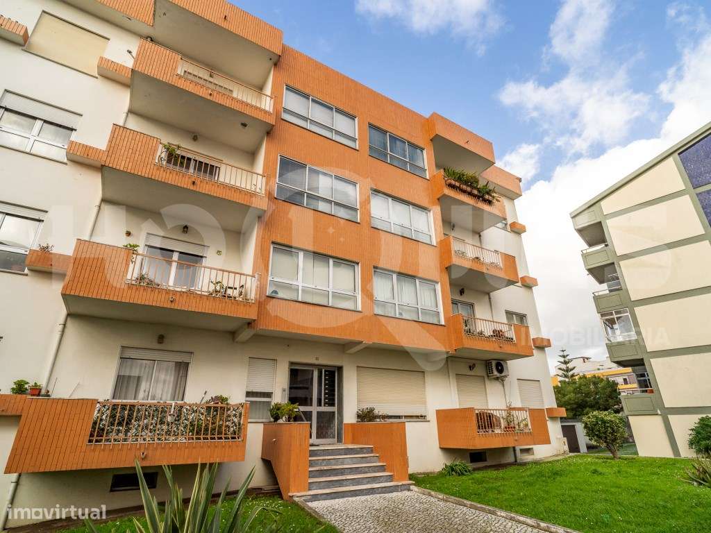 Apartamento T3 | Garagem | Arrumos | Centro Histórico-53